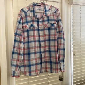 Men’s Columbia XL button down long sleeve shirt.